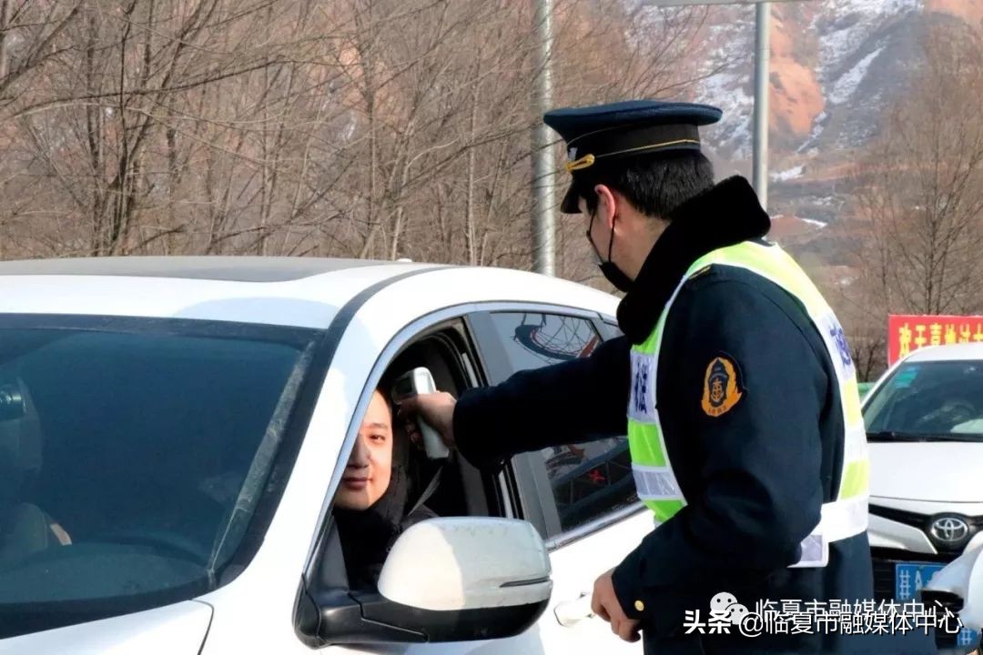 把好疫情防控关临夏市交通运输系统在行动