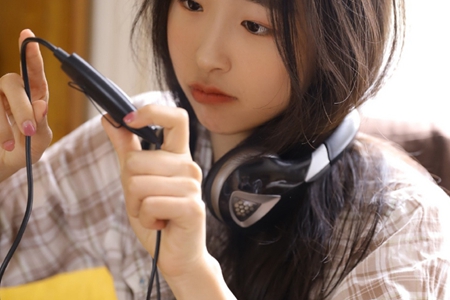 女性脱发和男性脱发的区别,女性脱发的原因及治疗方法有哪些