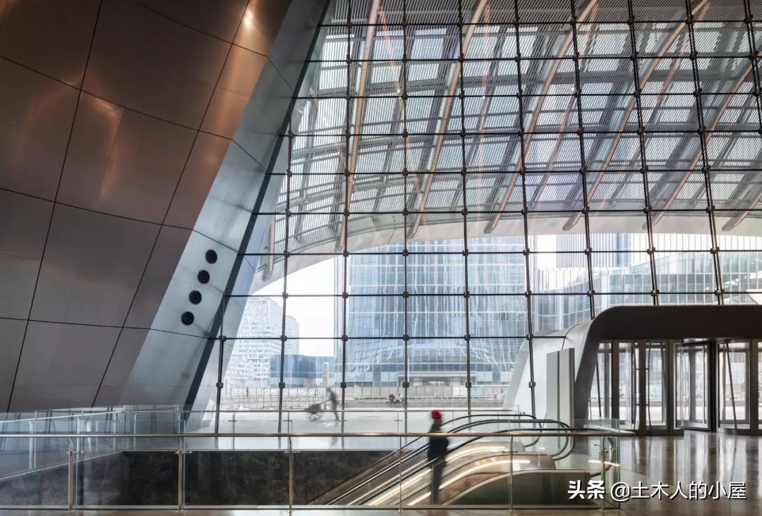 北京中信大厦夜景,北京中信大厦多少层