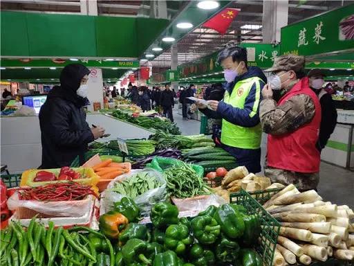 一场疫情看出多少巨婴,感叹新冠疫情