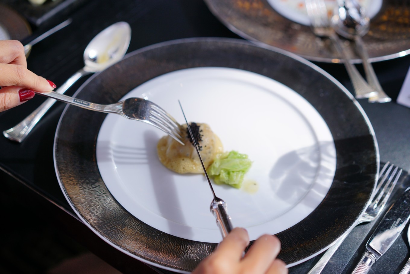 恋上世纪风情澳门，迷醉新葡京酒店