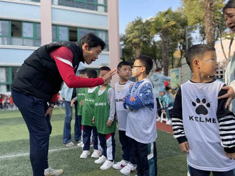 南京市浦口区凤凰幼儿园:快意奔跑“足”够精彩,点燃幼儿足球梦