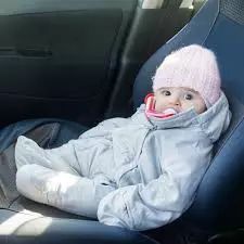 春捂秋冻冷热交替如何保护孩子,冷会让宝宝起湿疹吗