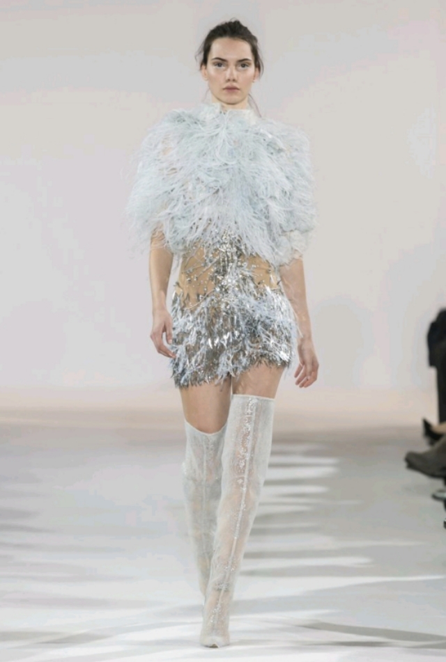 公主的高跟鞋冬天穿着,公主的高跟鞋