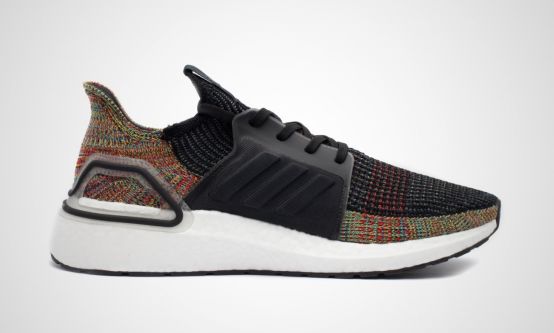 阿迪的boost跑鞋为啥这样软,阿迪boost是专业跑鞋吗