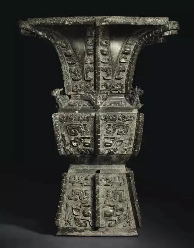 商代鸟兽纹觥,纽约战报