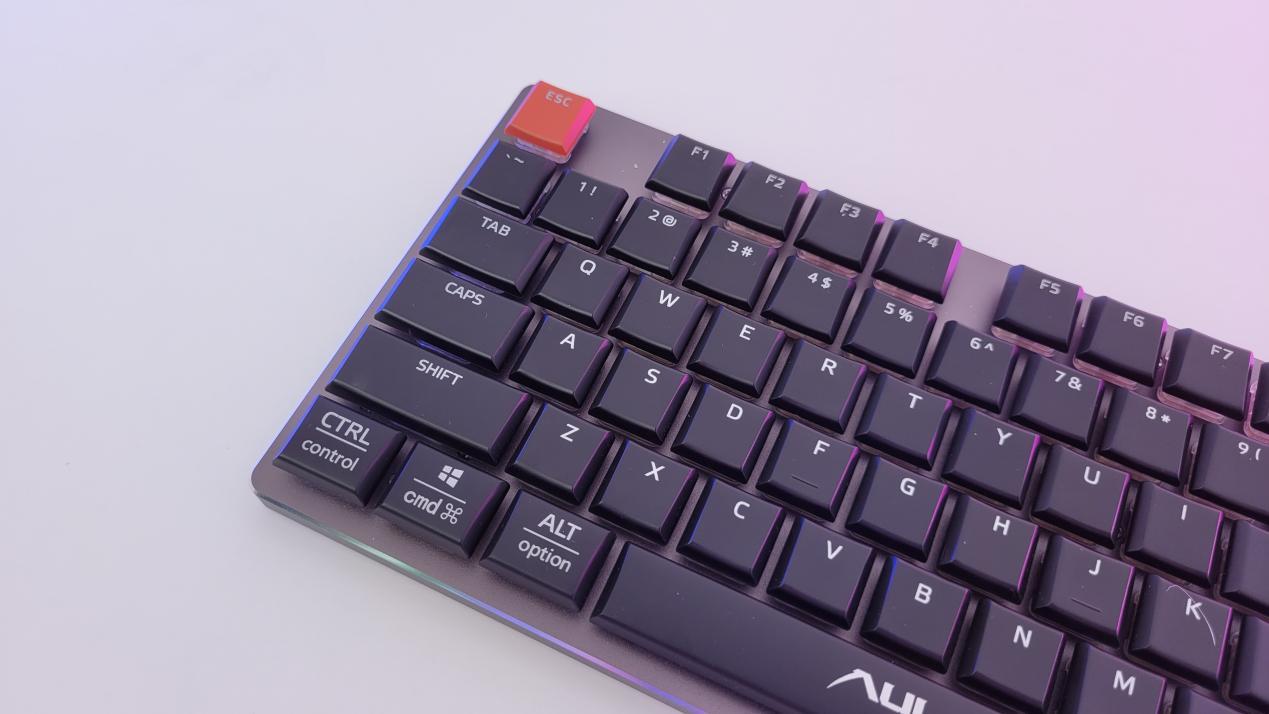 狼蛛f2099机械键盘换键,狼蛛f2099键盘拆解