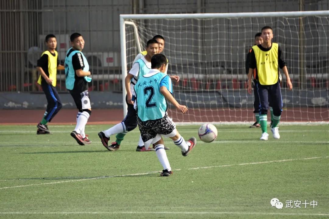 奔跑吧少年田径邀请赛,奔跑吧少年我校田径运动会开幕