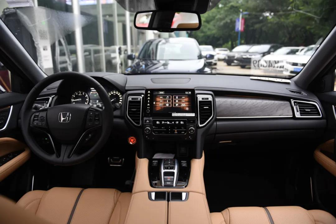 年轻人个子小的值得购买本田urv,东风本田urv怎么打动新中产心