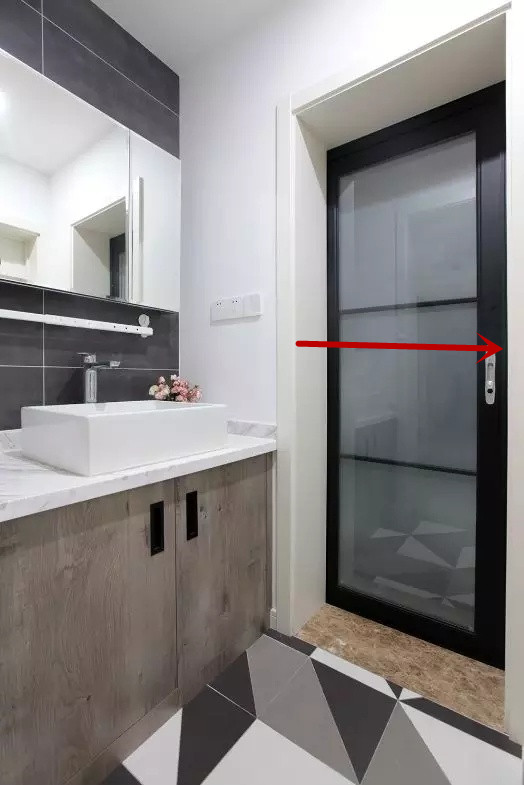 浴缸可以定制尺寸吗,自己打算砌个浴缸多大尺寸合适