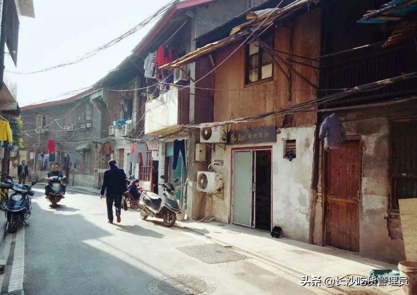长沙鲁哥饭店菜谱大全,长沙辉胖子和鲁哥饭店哪个好吃