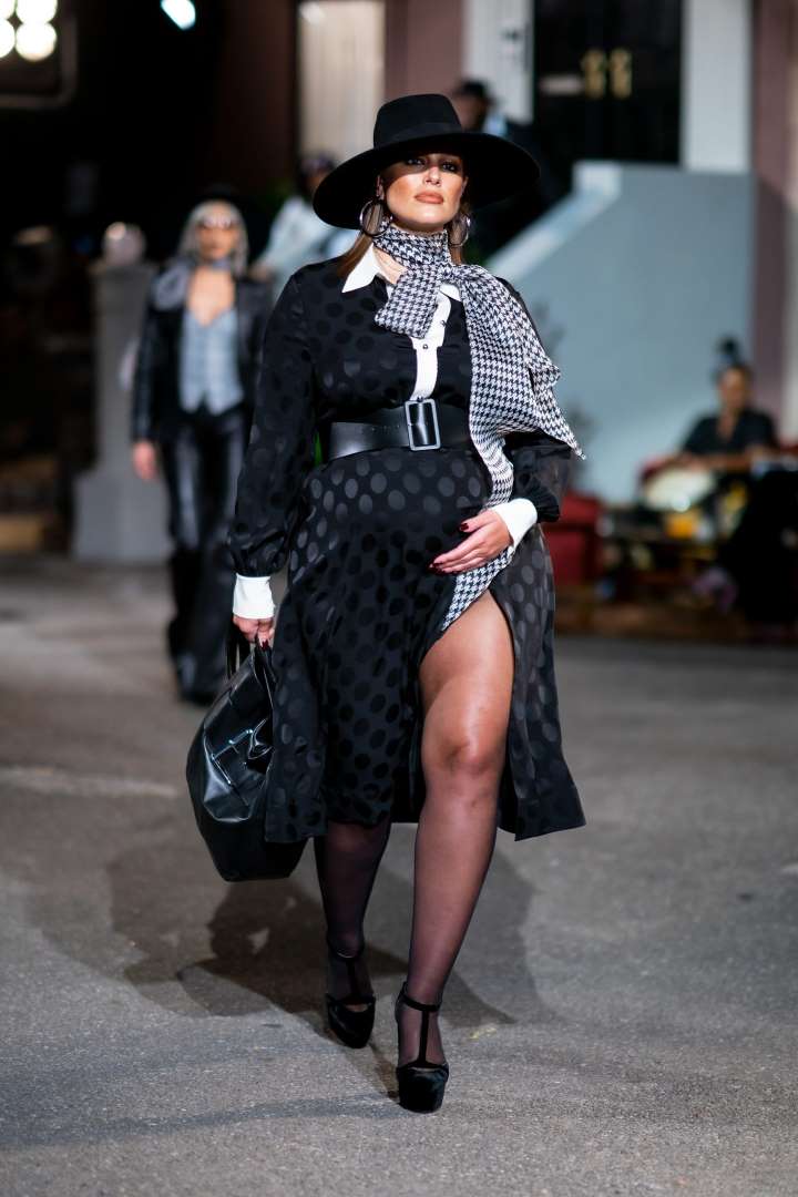 最有名的超模走秀,世界顶级超模t台云集走秀后台