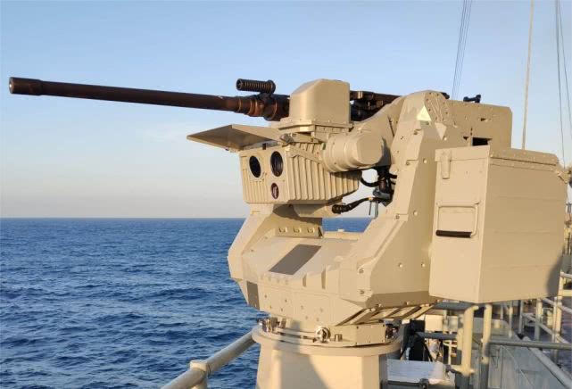 外媒报道中国大陆电磁弹射器,中国海军30mm遥控机炮