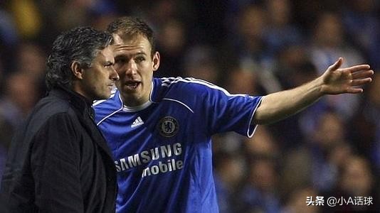 离去时仍是少年归来时已是忠魂,离去时仍是少年归来时已是男子汉