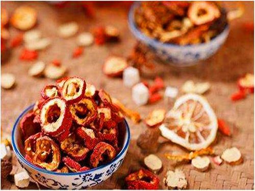 药食同源山楂果饮,中医山楂的作用