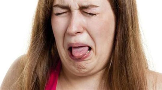 持续嘴苦是什么病的前兆,嘴里发苦是什么病的征兆