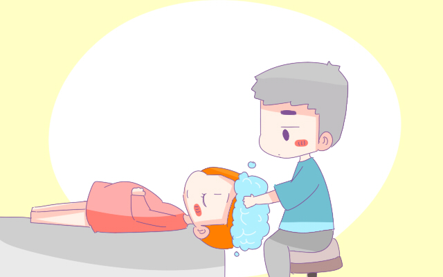 孕妇脱发严重怎么办如何控制脱发,孕期脱发严重秃了一块