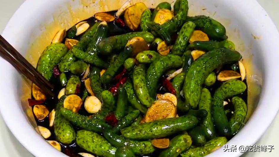 腌黄瓜又简单又好吃的秘诀,腌黄瓜好吃又简单快速的做法