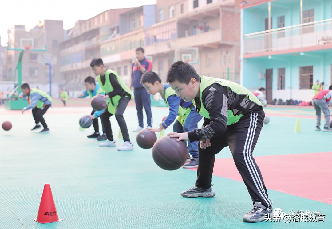 金杯闪闪,洛阳老城实验小学的体育特色很“哇塞”