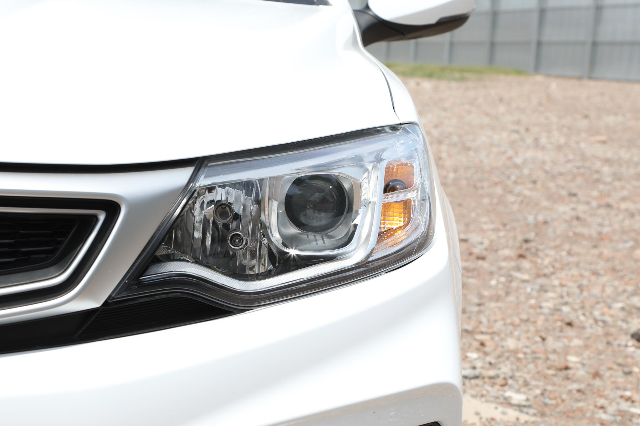 吉利远景1.5l自动挡发动机,吉利远景1.3t发动机