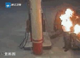 防静电小妙招用水喷一下,这个冬天你被电了吗教你防静电