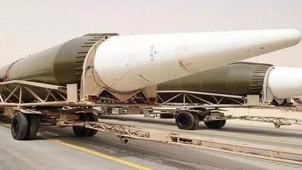 东风夜放花千树最是人间留不住,东风导弹什么时候造出来的