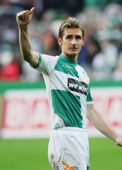 14年克洛泽为什么不是金靴,德甲金靴加助攻王克洛泽