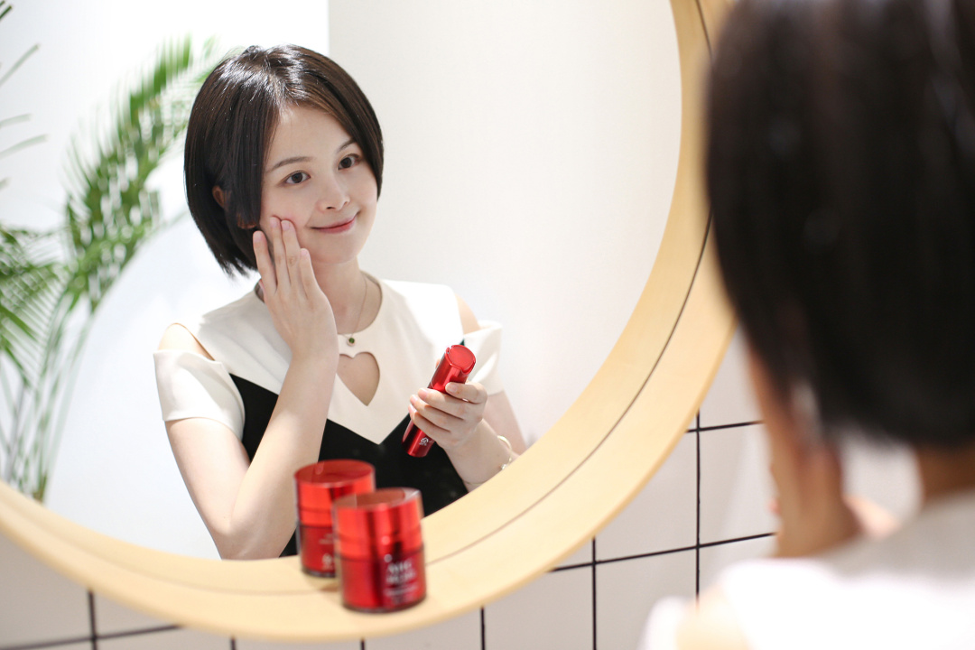 怎么选择抗初老护肤品,抗初老抗皱好选择