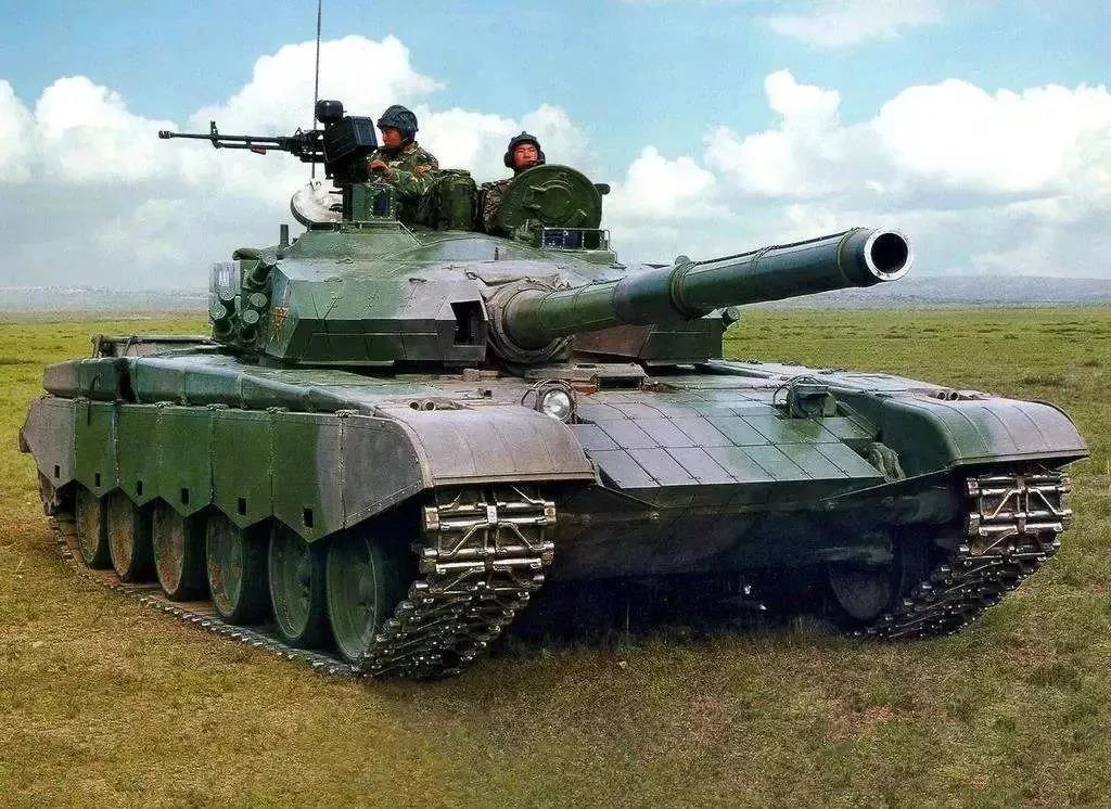 99式坦克用燃气轮机,军用燃气轮机和柴油机有什么不同