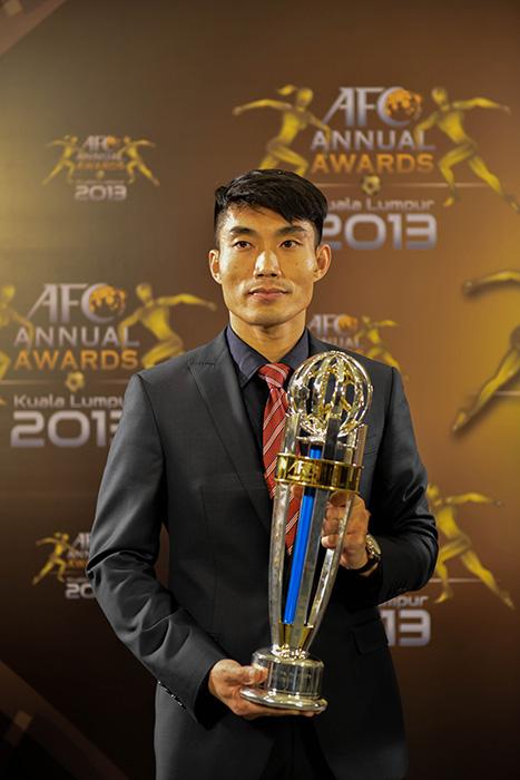 郑智加入广州恒大教练组了吗,郑智出任恒大助教郑智退役