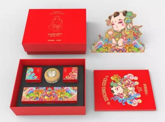 西安大唐不夜城感受一下灯火璀璨,国潮年货带给你不一样的年味