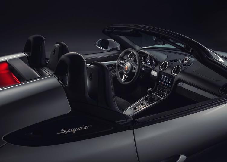 保时捷cayman3.4改新款718,保时捷cayman老款改新款gt4