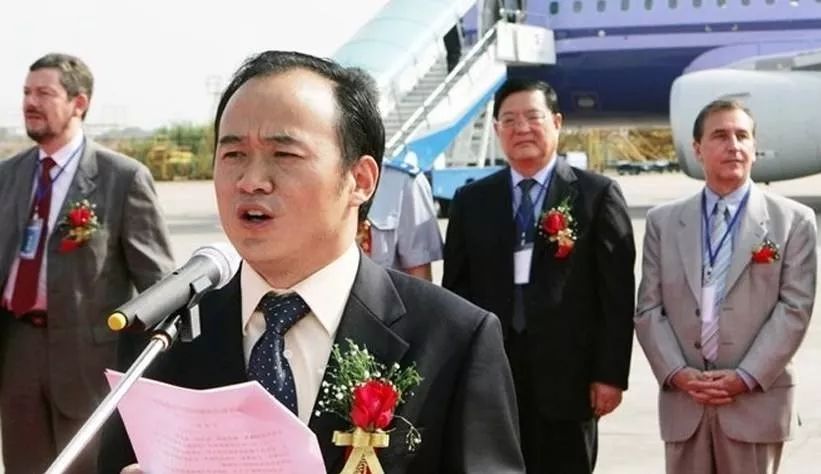 东星传奇——中国民营航空花样作死指南