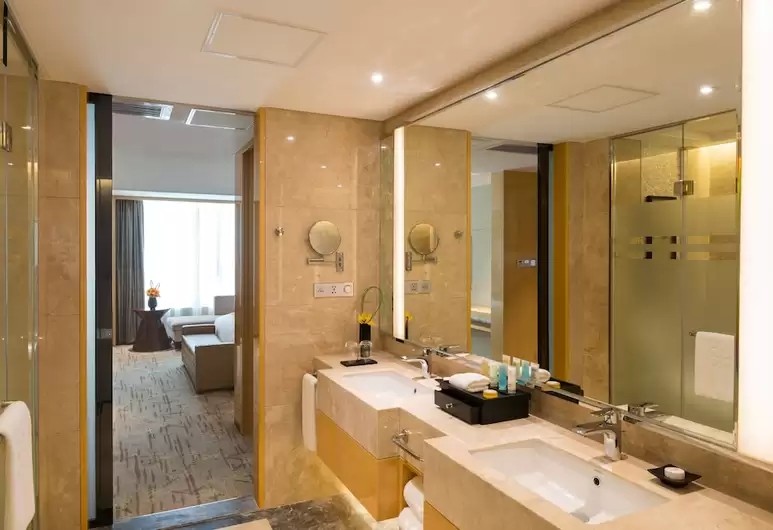 广州日航酒店附近好玩的地方,广州日航酒店是几星级