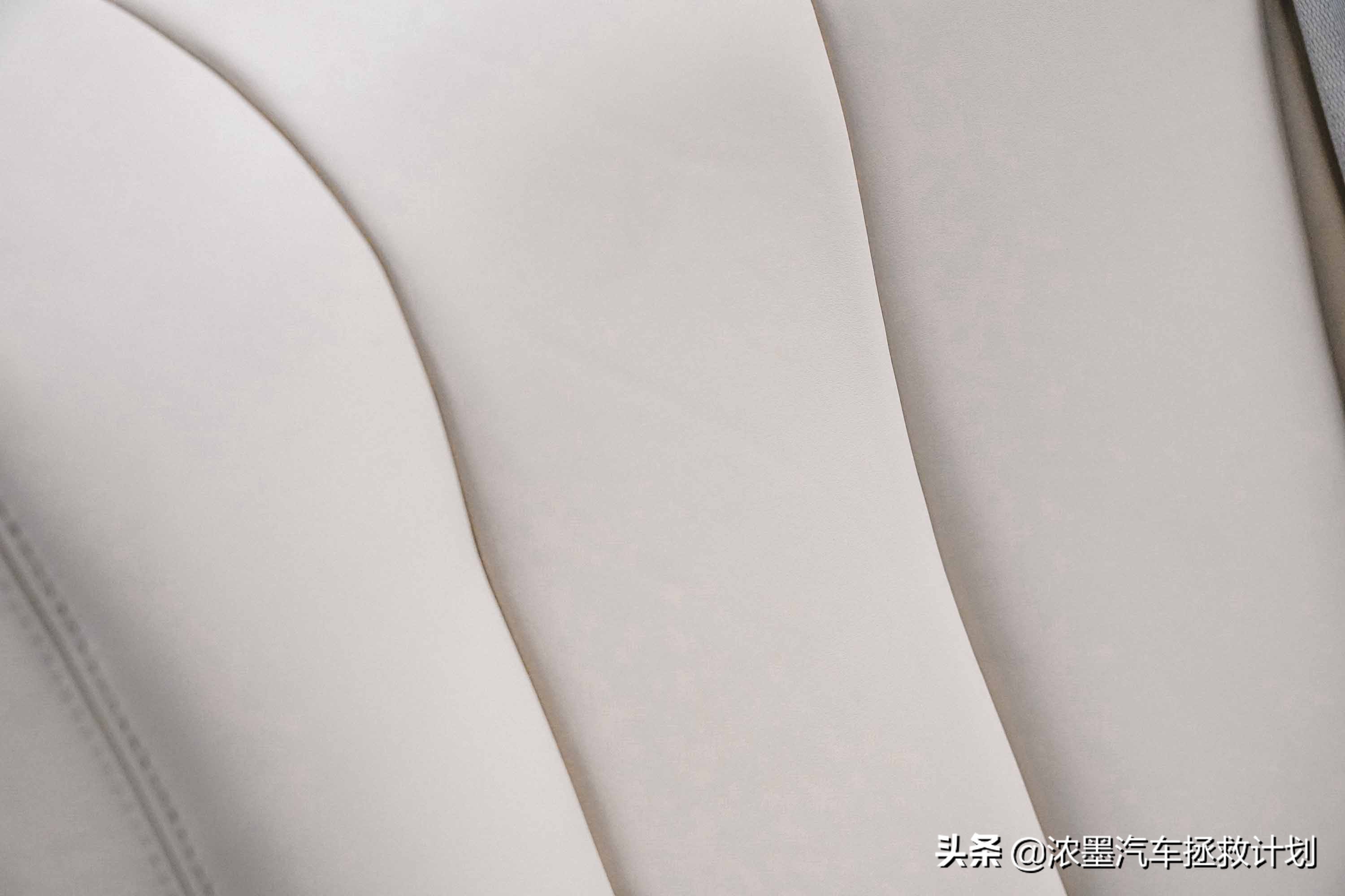 一代经典丰田普瑞维亚,丰田普瑞维亚依然经典