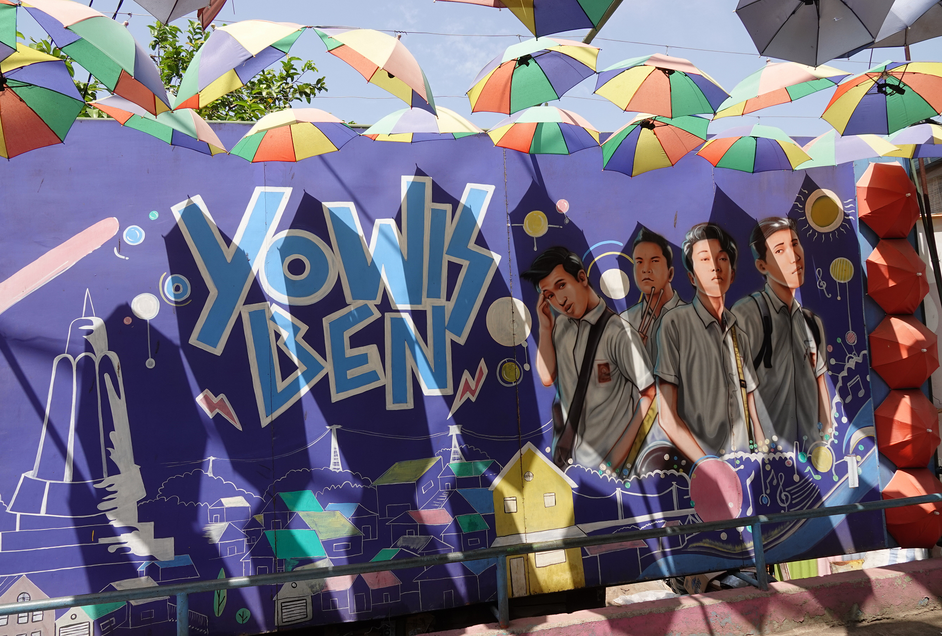 璐皯绐熸渶缇庡僵铏规潙,鍗板凹褰╄櫣鏉戣传姘戠獰