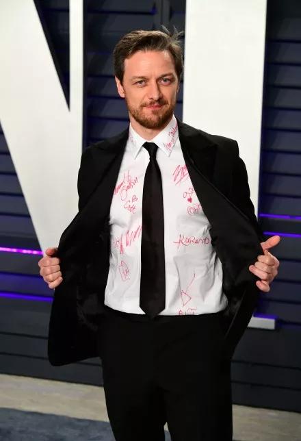 西装领带最好是多宽的,定制西装上面有尺码么