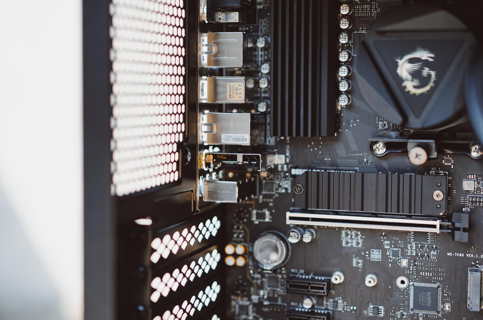 msi准系统主机,主机msi系统