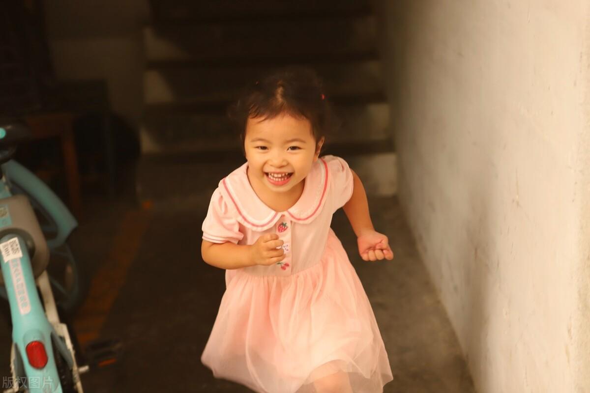 用诗词取女孩名字,古诗词中适合女孩的好名字单字