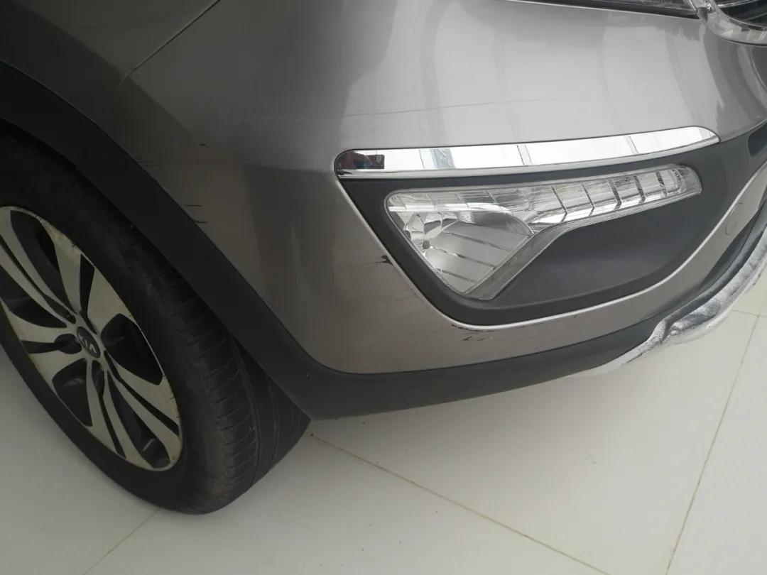 智跑19款2.0顶配二手车,11年起亚智跑2.4四驱油耗测评