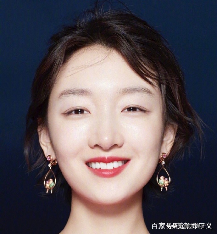 聪明的女人最吸引人的三个特征,这才是女人最有魅力的五个特征