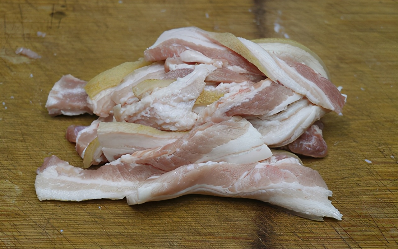 粉蒸肉家常做法米粉比例,粉蒸肉的粉炒法