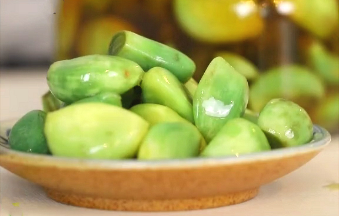 醋蒜汁腌腊八蒜可以吗,腌腊八蒜的盐和醋的比例