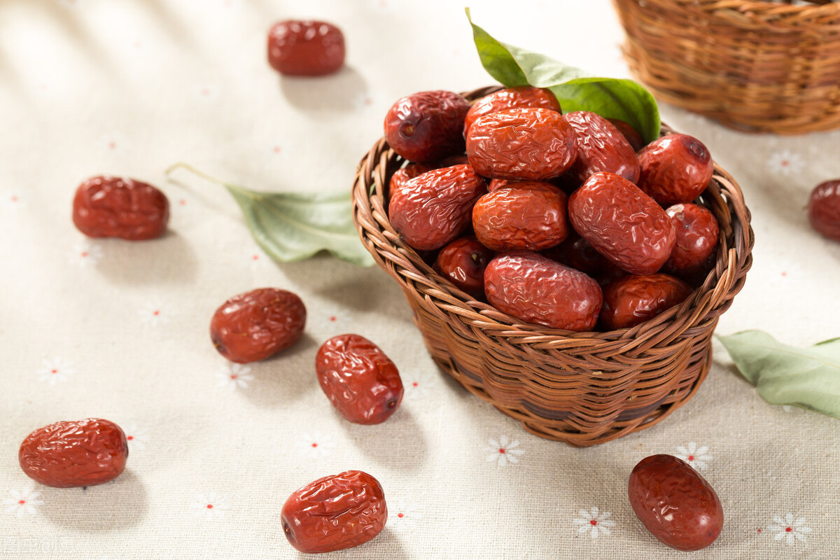 大枣和虾同吃会中毒吗,大枣和虾相克不