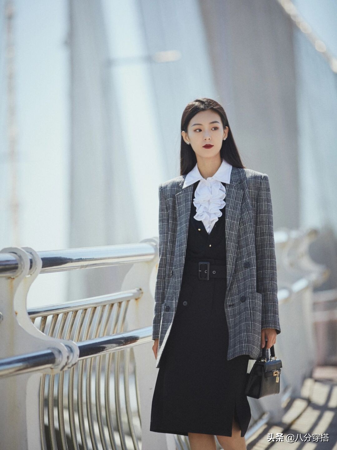 格纹西装秋冬正式搭配,2020秋冬时装单品格纹西装