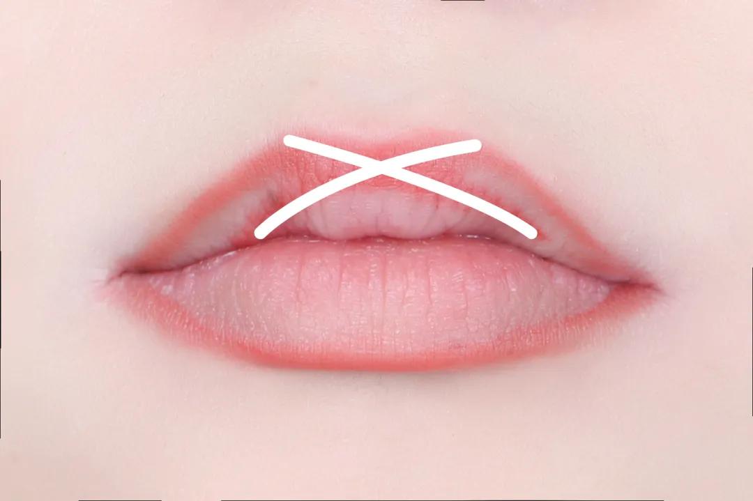 你的唇妆是什么,一分钟学会五种最热门唇妆