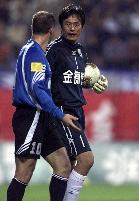 大连前足球队员韩文海年龄,大连足球十大名将是谁