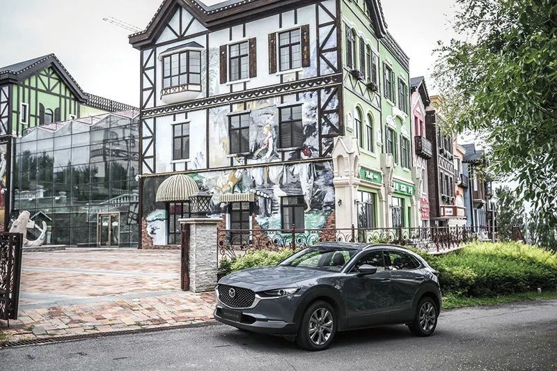 试驾长安马自达CX-30,马自达cx-30试驾车