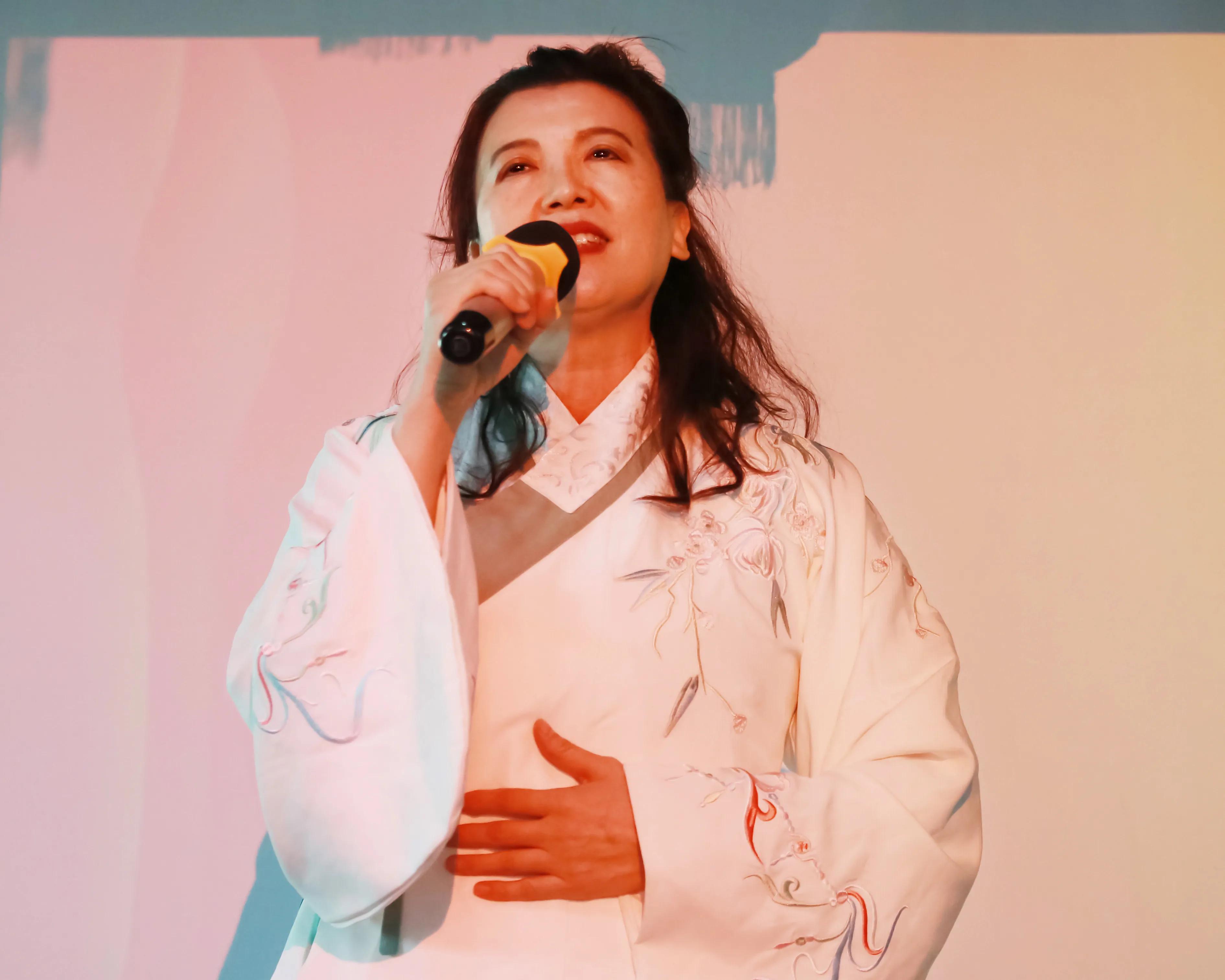 春意盎然的古诗,元宵诗会