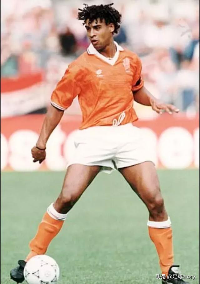 现在的荷兰vs以前的荷兰足球队,走进荷兰视频